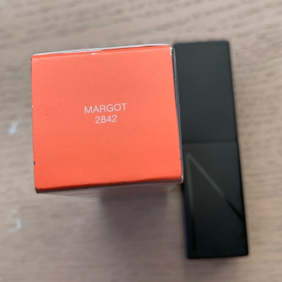 NARS Audacious Lipstick Margot Limited Edition - Picture 4 of 6